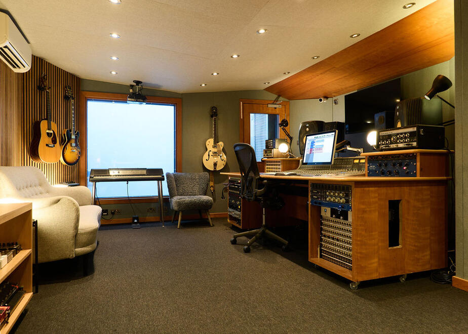 Wide view of the Nickel Studios control room and recording equipment. Wide view of the Nickel Studios control room and recording equipment.